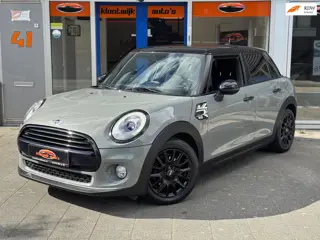 Mini Cooper 1.5T Black Pack Automaat Navigatie Led 5-Deurs