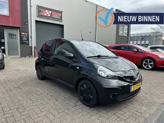 Toyota Aygo 1.0-12V Sport Airco Nw APK NAP! (bj 2007)