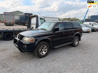 Mitsubishi Pajero Sport 3.0 V6 GLS
