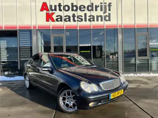 Mercedes-Benz C-klasse 180 K. Elegance - Trekhaak - 6 bak - Airco