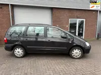 Ford Galaxy 2.0-8V Ambiente|7 persoon|AIRCO|TREKHAAK