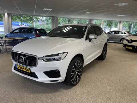 Volvo XC60 2.0 T8 Twin Engine AWD R-Design 408PK Bowers&Wilkens,luchtvering,trekhaak