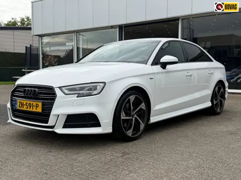Audi A3 Limousine 30 TFSI Sport 3X S Line Edition / VIRTUEEL / NL AUTO