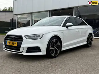 Audi A3 Limousine 30 TFSI Sport 3X S Line Edition / VIRTUEEL / NL AUTO