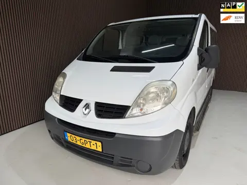 Renault Trafic Passenger 2.5 dCi T27 L1H1 Authentique MARGE, Zeer lage km stand.