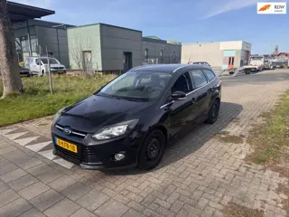 Ford Focus Wagon 1.0 EcoBoost Titanium Koppaking