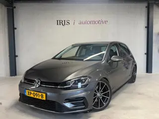 Volkswagen Golf 1.5 TSI Highline - R-Line - Massage - Carplay - KW Schoefset - 19 inch