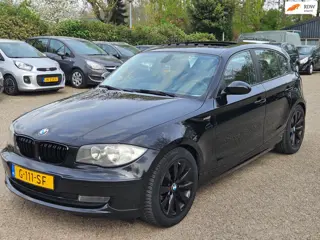 BMW 1-serie 116i Introduction|NAVI|DAKJE|CLIMA|Start&Stop|P sensor|Standkachel|