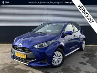 Toyota Yaris 1.5 Hybrid Active Navigatie, nieuw geleverd, Carplay, Achteruitrijcamera, Adaptieve cru