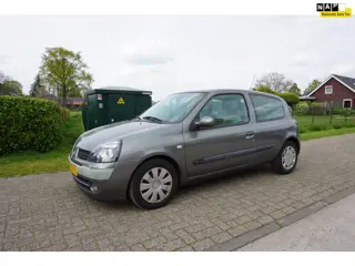 Renault Clio 1.4-16V Privilège AIRCO
