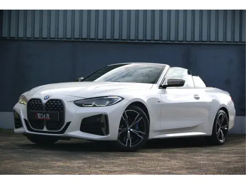 BMW 4 Serie Cabrio M440i xDrive 374PK High Ex. ACC/Nekverw./Stuurwielverw./Harman-Kardon/Memory/Wegk