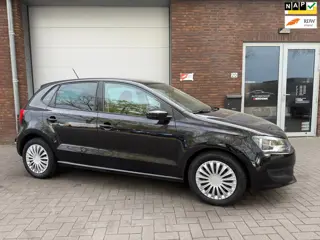 Volkswagen Polo 1.4-16V Comfortline|AIRCO|NIEUWE APK|NAVI