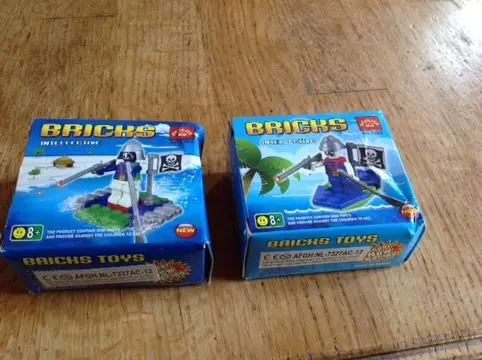 Bricks, bouwstenen - nieuw - nr: 239 /1, 239/2
