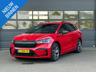 SKODA ENYAQ IV 80 SPORTLINE (96% SOH) I AUTOMAAT I GROOT ACCUPAKKET I SCHUIF/KANTELDAK I STOELVERWAR