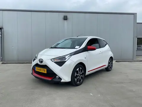 Toyota Aygo 1.0 VVT-i x-joy | Apple Carplay/Android Auto | DAB | van de 1e eigenaar