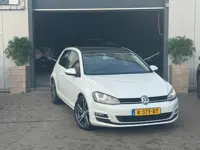 Volkswagen Golf 1.4 TSI Highline, PANO , XENON, HALFLEDER , LM VELGEN, Inruil Mog.