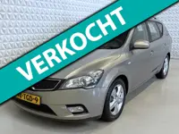 Kia Cee'd Sporty Wagon 1.4 CVVT Navigator Plus Pack (2012)