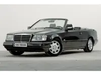 Mercedes-Benz (W124) E 300 Cabrio 300 CE-24 Mercedes-Benz (W124) Cabrio 300 CE-24