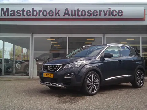 Peugeot 3008 1.2 PureTech Allure Automaat Staat in Hardenberg