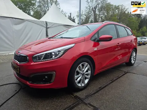 Kia Cee'd Sportswagon 1.6 GDI First Edition