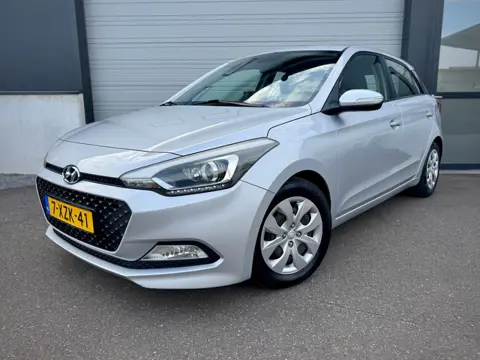 Hyundai I20 1.2 HP i-Motion / Cruise / Park sens