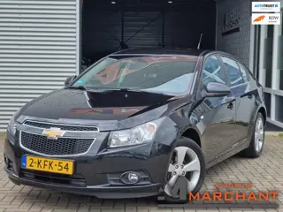 Chevrolet Cruze 1.8 LTZ NAVI|PARKEERSENS|CRUISE|TREKHAAK