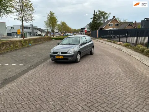 Renault Clio 1.2-16V Dynamique automaat