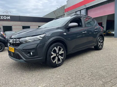 Dacia Sandero Stepway 1.0 TCe 90 Comfort automaat vol opties