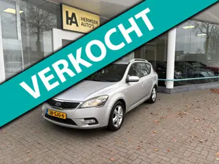Kia Cee'd Sporty Wagon 1.4 CVVT Navigator Plus Pack |Dealer onderhouden|NAP|APK