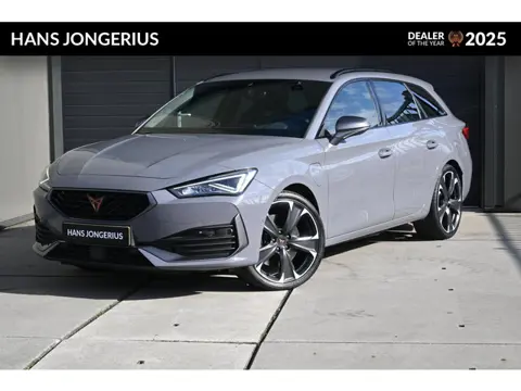 CUPRA Leon Sportstourer 1.4 e-Hybrid VZ Performance | 245 PK | TREKHAAK | STUUR/STOELVERWARMING | NA