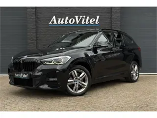 BMW X1 xDrive25e M-Sport | Pano | Head-Up | Comfort Acces | Camera | Stoelverwarming | 20x op voorra