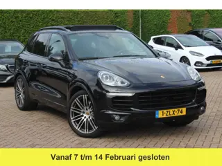 Porsche Cayenne 3.0 S E-Hybrid / Trekhaak / Panoramadak / Camera / Sportdesign + Chrono / 21'' / Luc