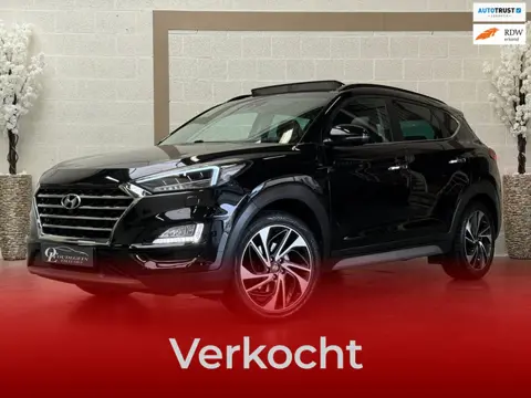 Hyundai Tucson 1.6 T-GDI Premium Plus / TREKHAAK / CARPLAY / PANO / 360 CAMERA / DODEHOEK / STOELVER
