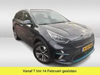Kia e-Niro ExecutiveLine 64 kWh / Camera / Leder / Keyless / Stoelventilatie / Navigatie / Dodehoek 
