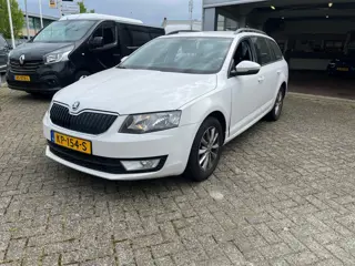 Skoda Octavia Combi 1.4 TSI G-TEC Ambition Business BJ 2016