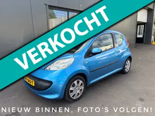 Peugeot 107 1.0-12V Automaat XS / Airco!