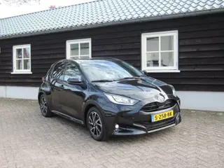 TOYOTA YARIS 1.5 Hybrid Dynamic