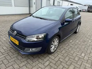Volkswagen Polo 1.4-16V Highline 2e eigenaar Apk 18-11-2026
