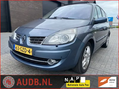Renault Grand Scénic 2.0-16V Tech Line | AUTOMAAT| GROOT PANO|LICHT METAAL|