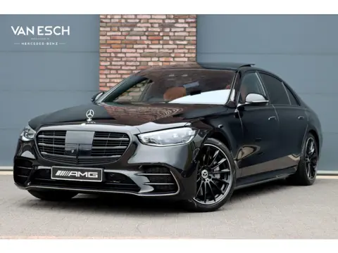 Mercedes-Benz S-Klasse 580 e 4MATIC Lang AMG Line | Airmatic | Distronic+ | Chauffeurspakket | Memor