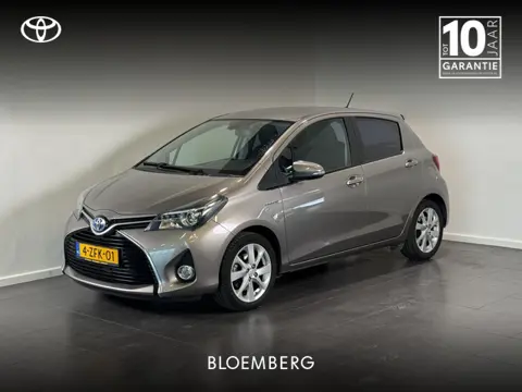 Toyota Yaris 1.5 Hybrid Dynamic | Trekhaak | Camera | Dealer onderhouden |