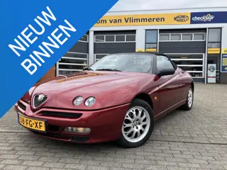 Alfa Romeo Spider 3.0-12V V6