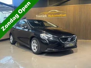 Volvo V40 2.0 D2 Nordic LmV Navigatie Airco (bj 2016)