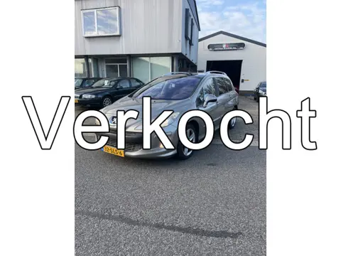 Peugeot 308 SW 1.6 THP Signature Navi,Clima Enz. Keurig nette auto met een nieuwe Apk.