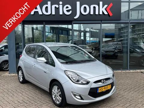 Hyundai ix20 1.4i Go! | TREKHAAK | NAVIGATIE | ACHTERUITRIJ CAMERA | AIRCO | 16INCH LM VELGEN | ELEK