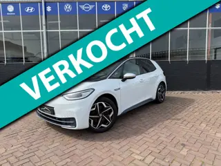 Volkswagen ID.3 First Plus 58 kWh **CARPLAY + KEYLESS + TREKH**