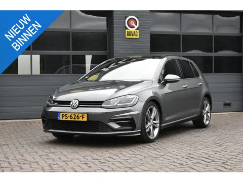 Volkswagen Golf 1.5 TSI R-line