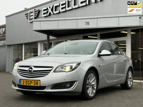 Opel Insignia 1.6 T Cosmo Automaat - Navigatie