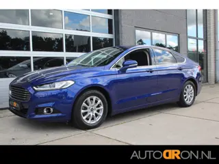 Ford Mondeo 2.0-16v Ecoboost 203 Pk Automaat Titanium HB Navigatie / Keyless /  LED /
