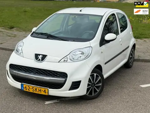 Peugeot 107 1.0-12V XS AIRCO/TOERENTL/ELEK RAMEN APK!! LEDER ALCANTARA BEKLEDING
